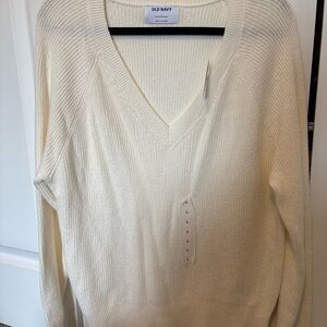 Old Navy Cream V-Neck Lightweight Sweater